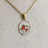 Pendentif fraises des bois
